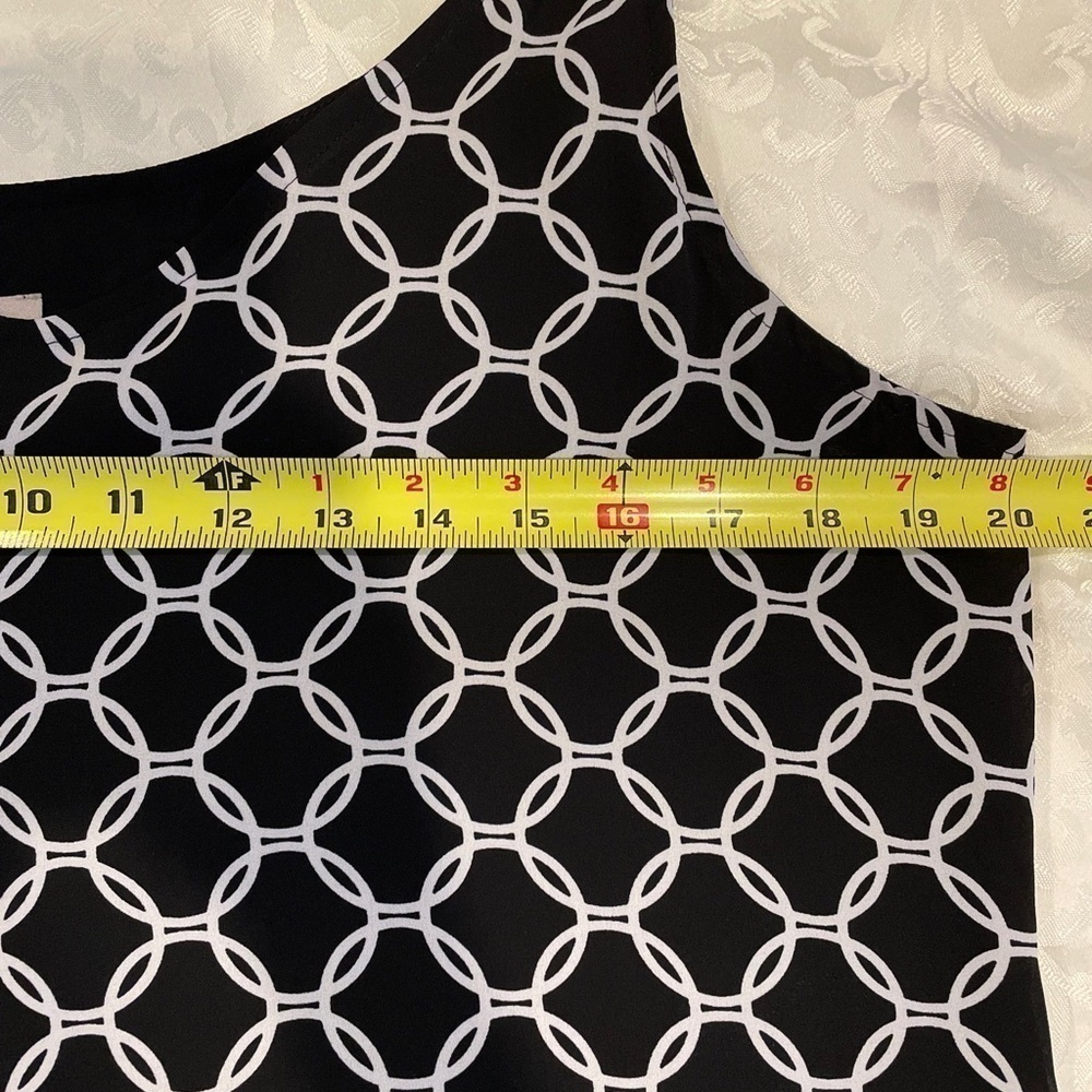 Chico's Black White Tank Top Scoop Neck Blouse Size 8/10 - Picture 15 of 16